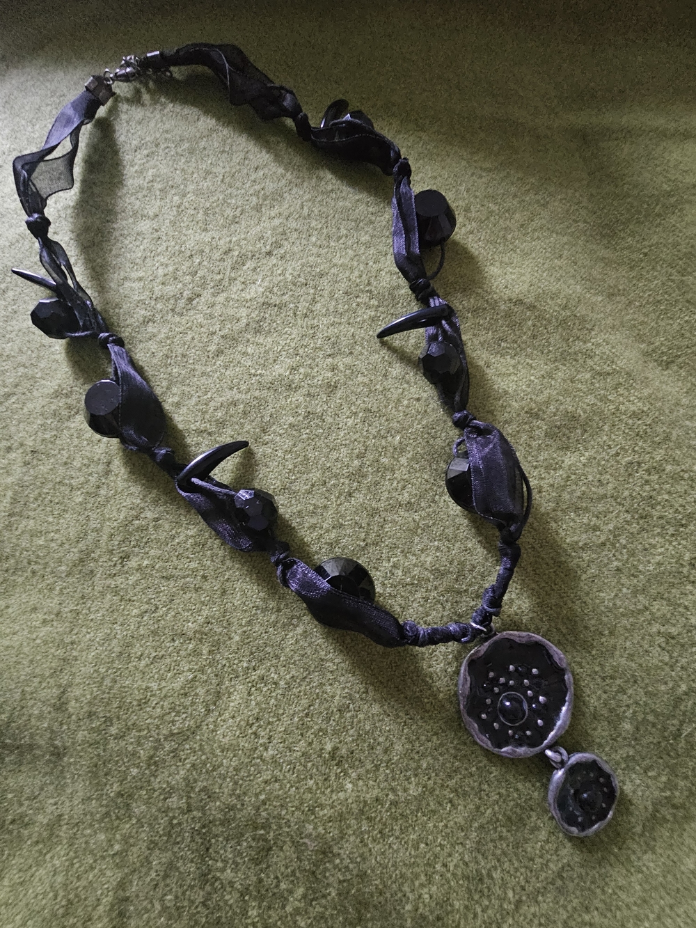 Black Beaded Pendant Necklace - Women Jewelry